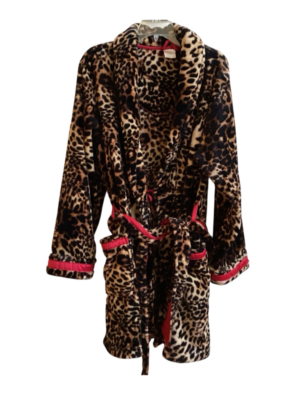 Soma Leopard Print Plush Robe with Red Trim Size L/XL